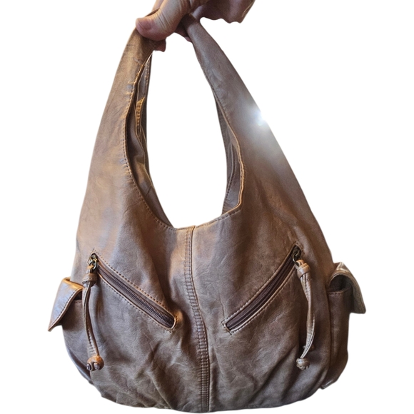 Elegant Tan Hobo Bag - Picture 6 of 15